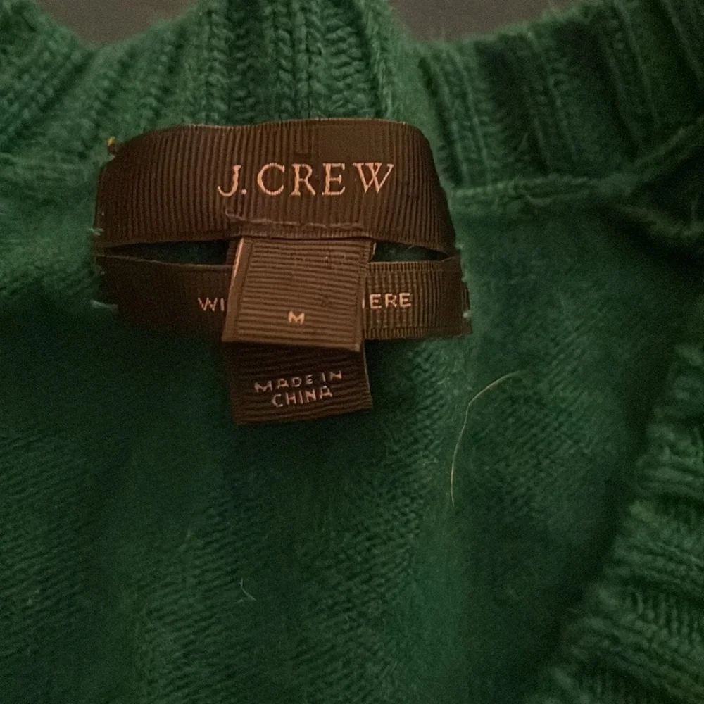 Women’s medium v neck J. Crew green sweater